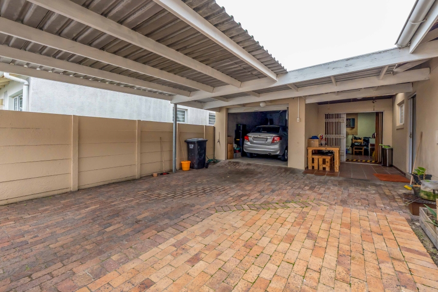 3 Bedroom Property for Sale in Thornton Western Cape